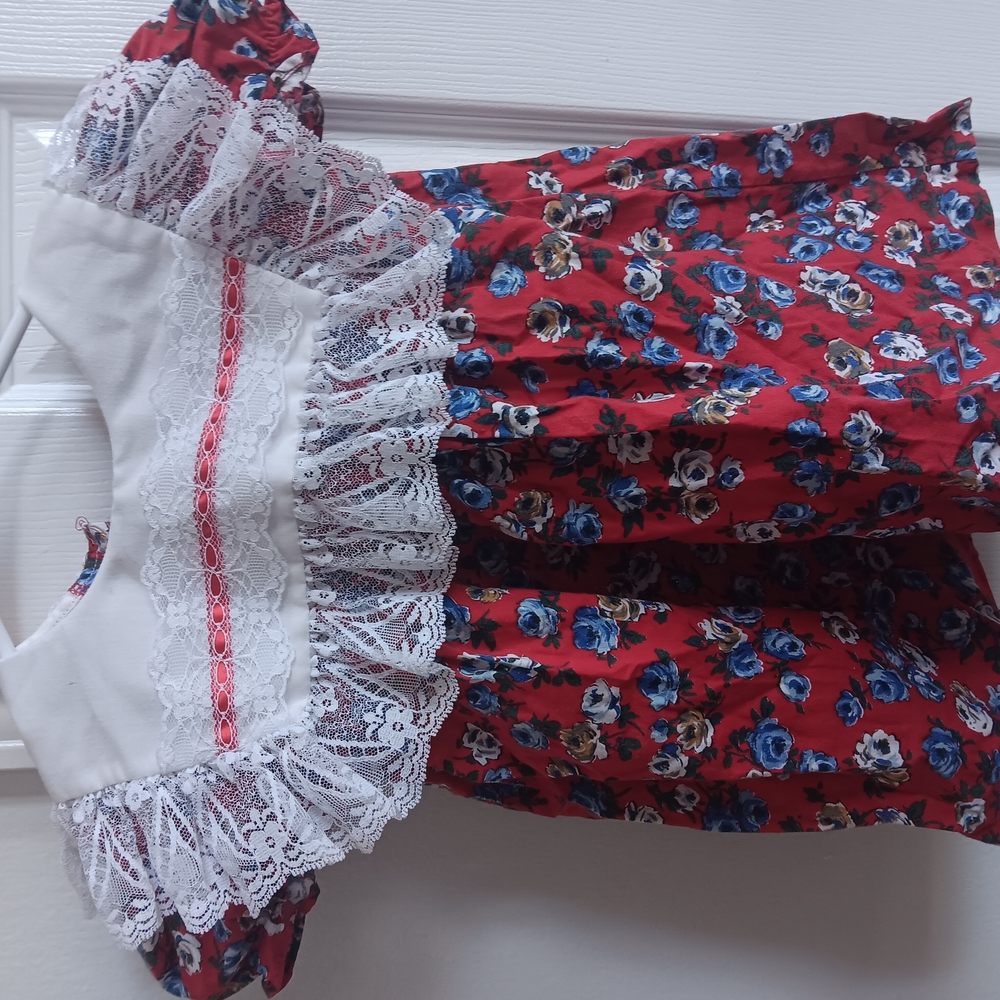 Floral Red Dress with Lace Details